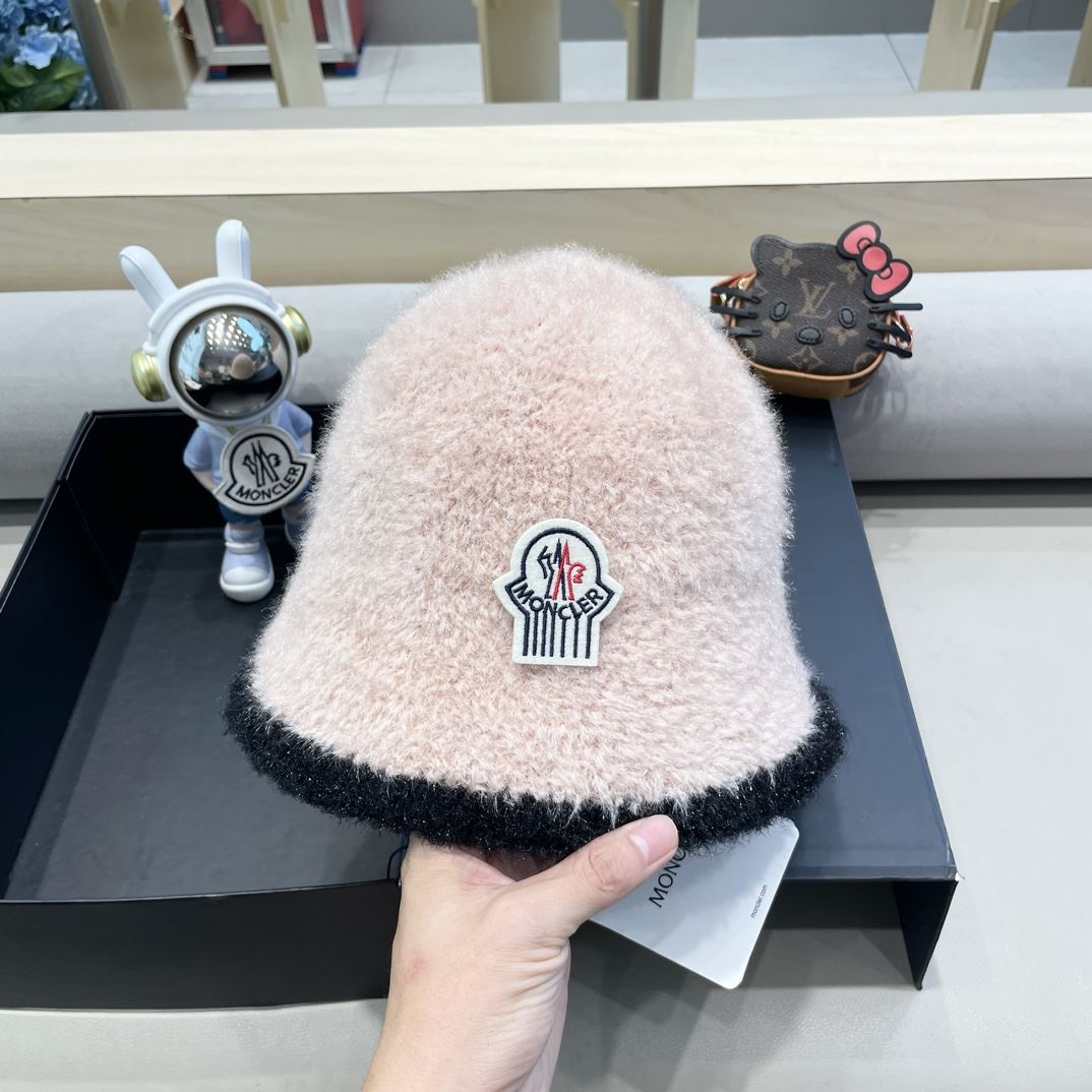 Moncler Caps